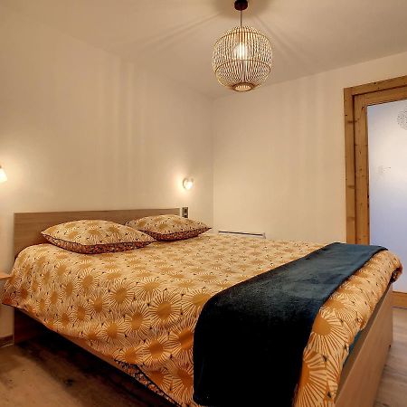 Appartement Mont Alt, F2 40m2 en rdc, calme, Vue Mt Blanc à Passy  Extérieur photo