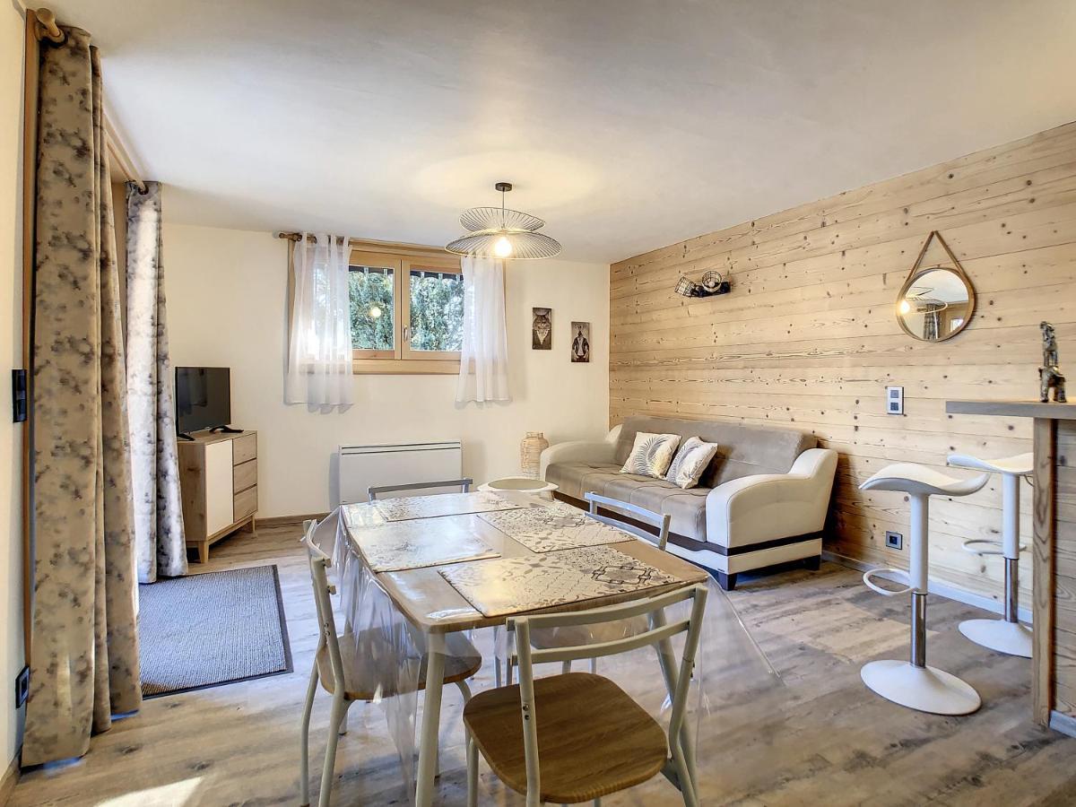 Appartement Mont Alt, F2 40m2 en rdc, calme, Vue Mt Blanc à Passy  Extérieur photo
